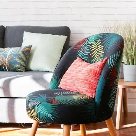 Beautiful Small Penthouse With Air Conditioner! Апартаменты *