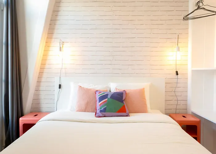 Beautiful Small Penthouse With Air Conditioner!