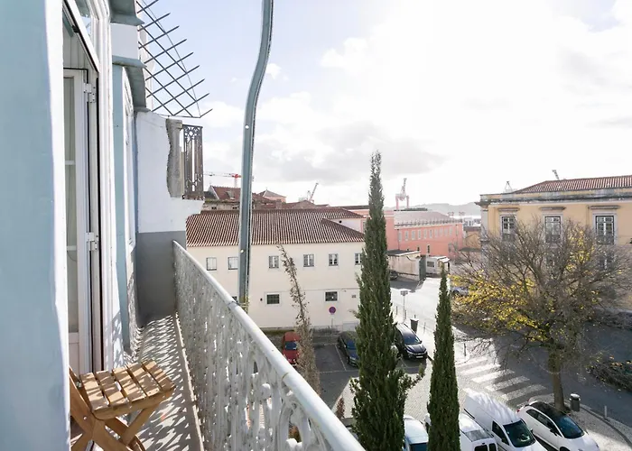 公寓 Beautiful Small Penthouse With Air Conditioner! Lisboa