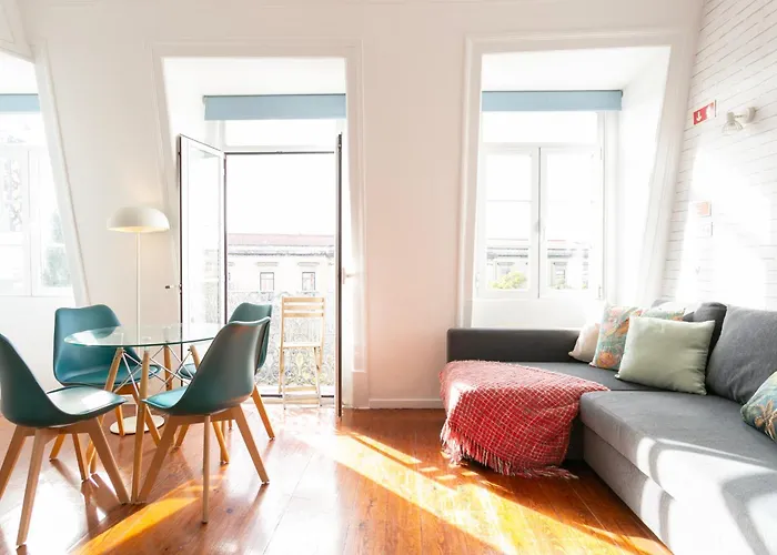 公寓 Beautiful Small Penthouse With Air Conditioner! Lisboa